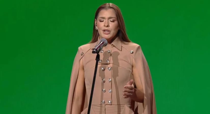 Drámai pillanatok: Dér Heni leesett a futópadról - Videó