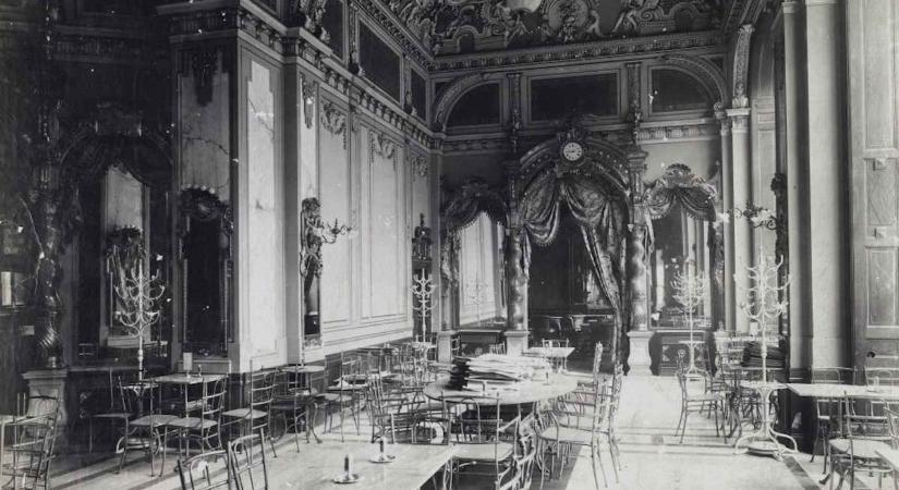 BOHÉM LELKEK OTTHONA: A LEGENDÁS NEW YORK KÁVÉHÁZ TÖRTÉNETE