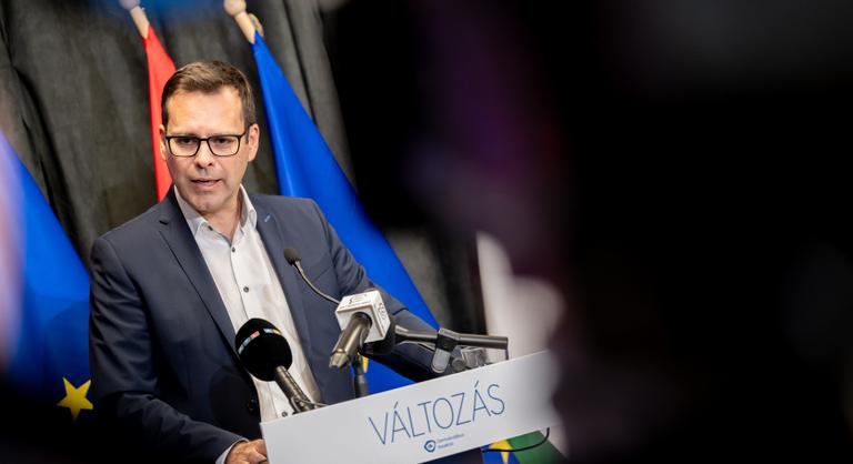 A DK ügyvezető alelnöke kiakadt a külhoni magyarság szavazati jogáról szóló indexes cikk miatt