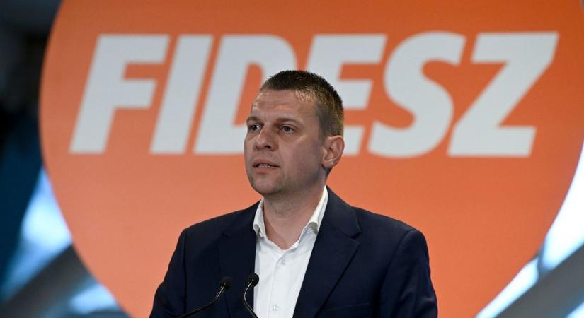 Országjárásra indulnak a Fidesz és a KDNP politikusai