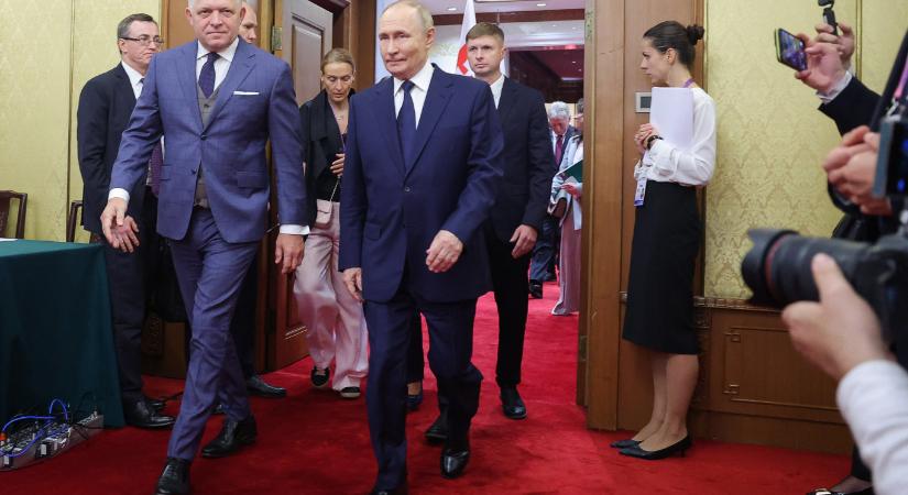 Fico bejelentette, hogy Szlovákia leállítja Ukrajna vészhelyzeti áramellátását