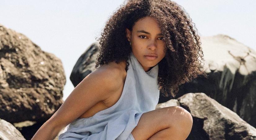 Brit-nigériai lánnyal kezdjük a hetet