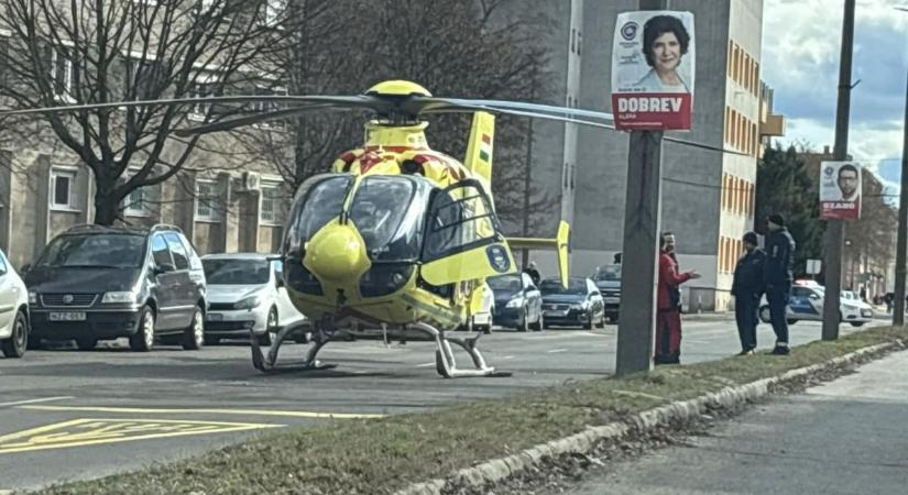 Délutáni riasztás Dunaújvárosban: mentőhelikopter érkezett