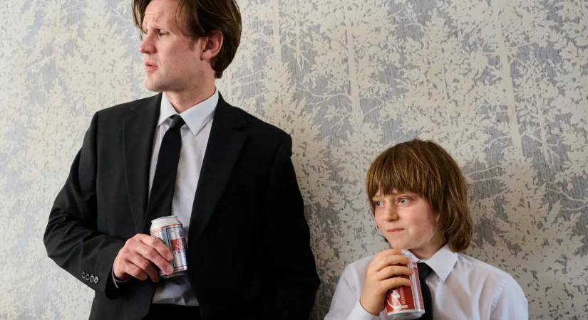 A világ legrosszabb apája mellett az ördög is csak egy rossz vicc