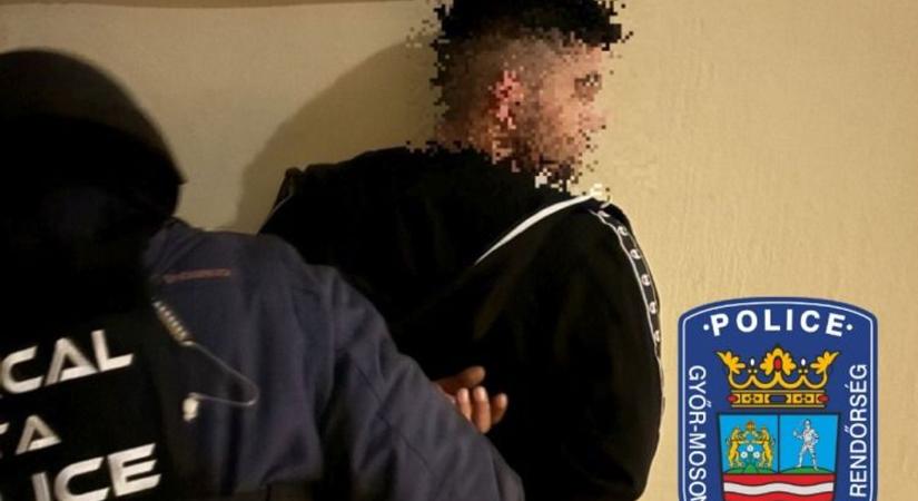 Pénzt, valutát, aranyékszereket lopott 40 millió értékben a Győr környéki faluban