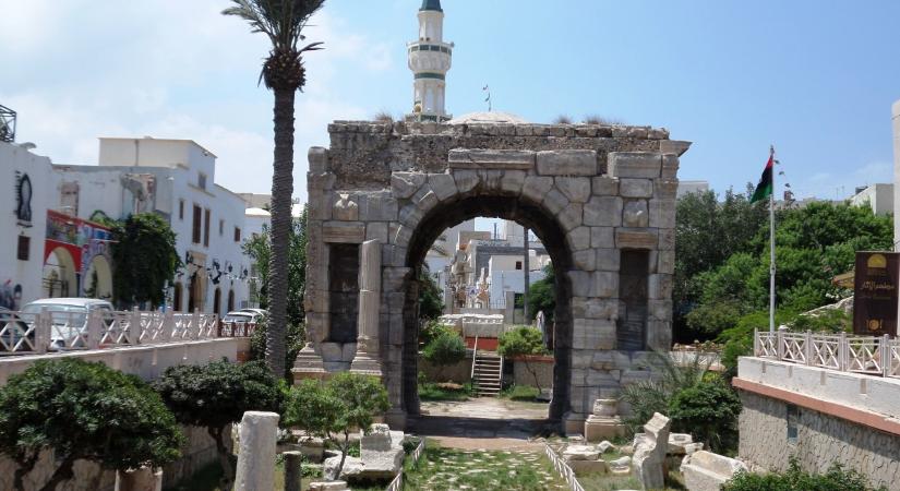 Két hatalom Afrika északi kapujában – Erősödő külföldi befolyás Líbiában