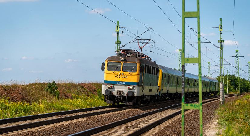Kijelölték a tervezőket: katonai mobilitási vasútfejlesztést készítenek elő 12 dunántúli állomáson