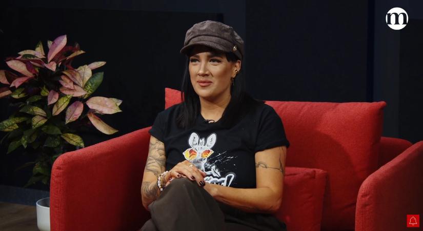 Kellemetlen magyarázkodásra kényszerült Tóth Gabi, a békéscsabai DPK-gyűlés egyik legkínosabb pillanata volt ez