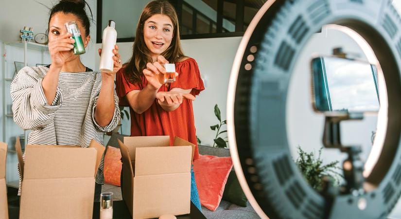  Segítség, TikTok-sztár akar lenni a gyerekem! A kidfluenszerek világa