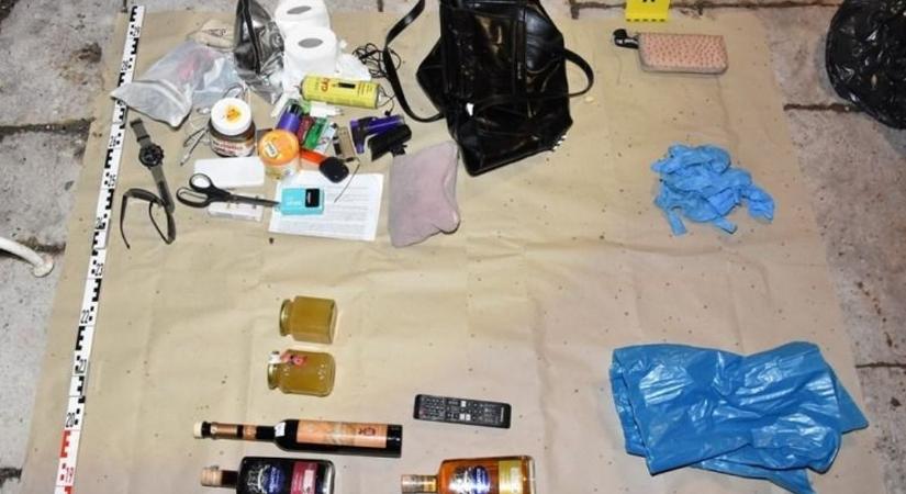 Futva menekültek a pincefeltörők Csopakon