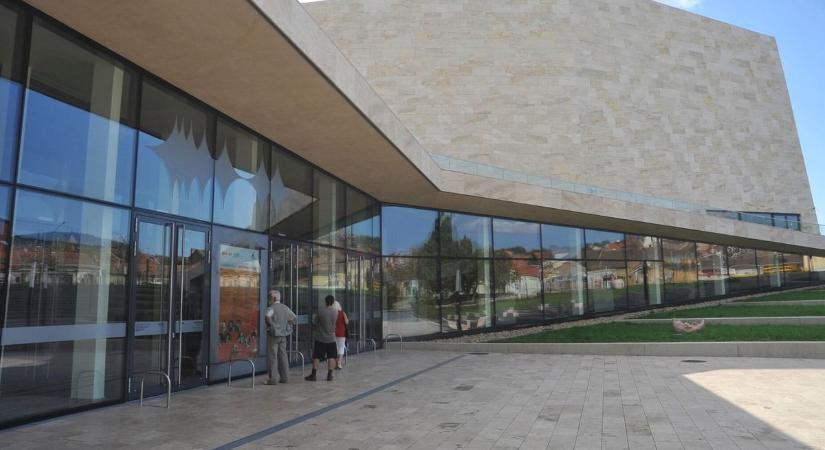 Magtár Kvíz is lesz Pécsen és a lenyűgöző Kodály Központ kulisszatitkaiba is betekinthetünk