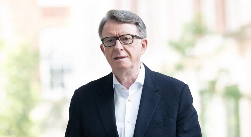 Reggeli összefoglaló: Lázár szerint sokan titkolják, kire szavaznak, közben új botrány rázta meg Londont