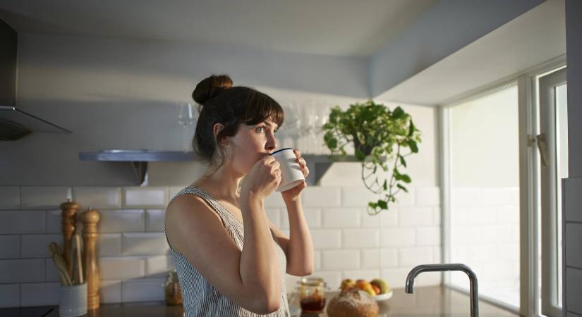 Táplálkozási szakértők elárulták, ekkor érdemes meginni a nap első kávéját