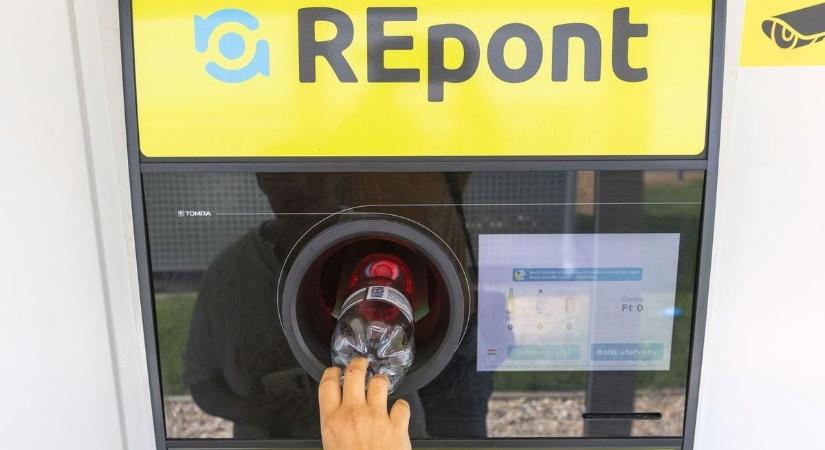 Hatalmas változás jöhet a palackvisszaváltásnál, ebben újítana a MOHU