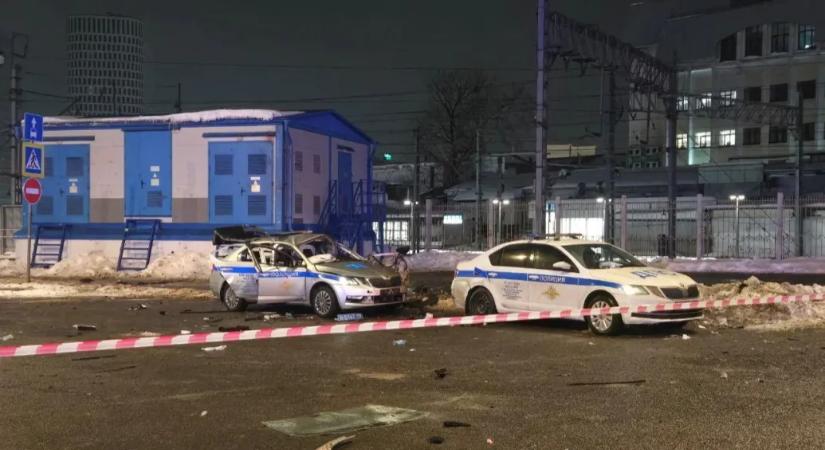 Robbantás történt egy rendőrségi járőrautó mellett Moszkva belvárosában