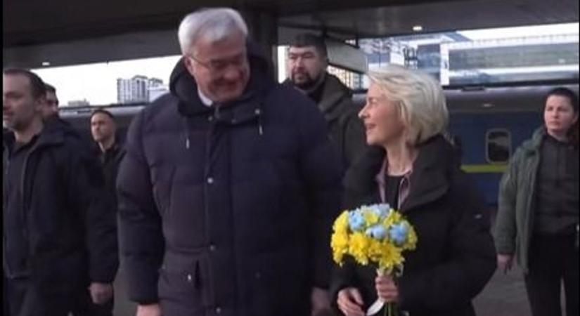 Megérkezett Ursula von der Leyen Ukrajnába: különleges ajándékkal fogadták, de ez még nem minden (VIDEÓ)