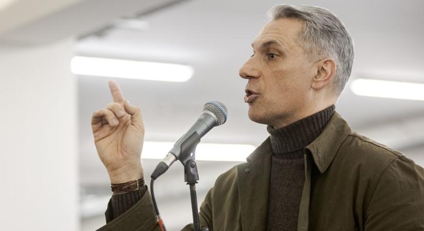 Lázár Hajdúböszörményben: Nem voltak ott Győrben meg Gyöngyösön, nem tudják, milyen, ha jönnek a szarháziak