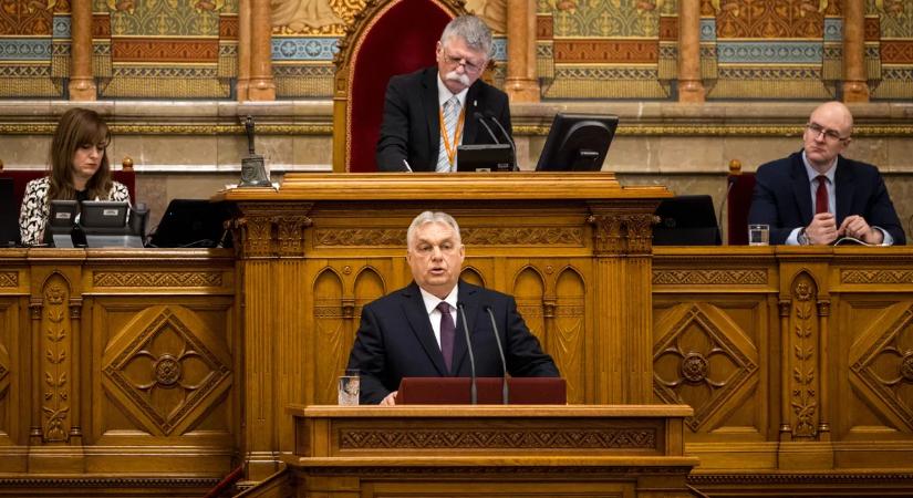 Orbán Viktor a nemzeti érdeket védi, miközben az ellenzék Ukrajnát támogatja