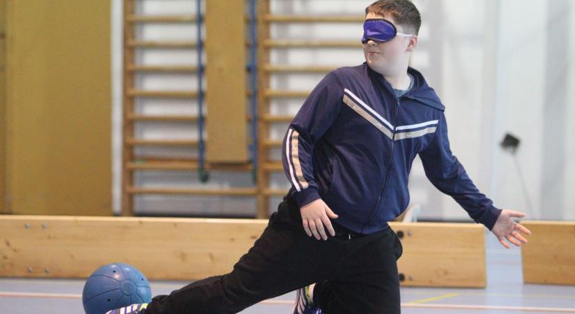 Nagyszabású érzékenyítő programot tartottak a parasport világnapján Csákváron (galéria)