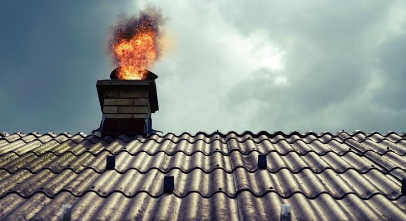 Kéménytüzekhez riasztották a tűzoltókat Hartán és Fülöpszálláson