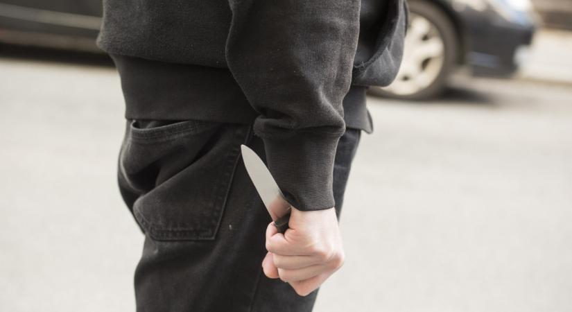 Leszúrtak egy fiatal férfit Sopronban