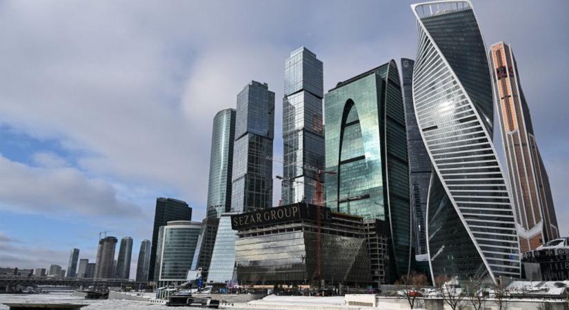 Szankciós kudarc Brüsszelben: 19 csomag után az orosz gazdaság él és virul, az EU pedig fizet