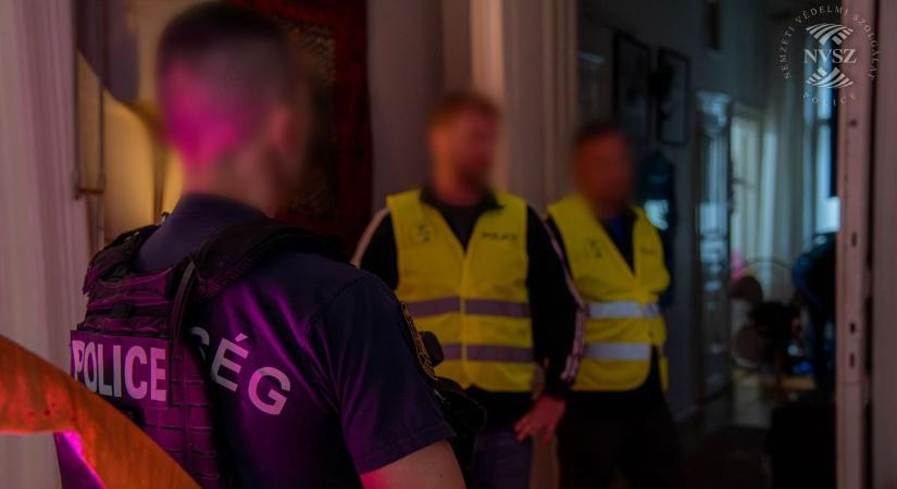 Vesztegetés: a zalai főorvos ellen lezárult a nyomozás, társa kuruzslás miatt felel majd