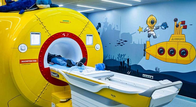 Tengeralattjáróvá alakult a Semmelweis klinikája: Csúcstechnológiás MR-központ segít a beteg gyerekeknek