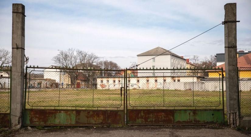 Rákapcsol a debreceni lakásturbó, otthon startos lakópark épül a régóta elhagyatott telken – fotókkal