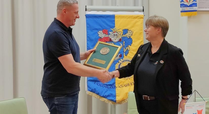 Szent-Györgyi Albert-díjat kapott a vásárhelyi Rotary Club