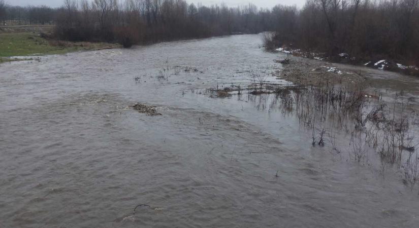 Meghosszabbították az árvízkészültséget