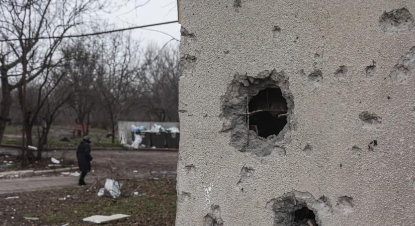 Gyerekekkel teli iskolaterem robbant fel Ukrajnában, Dnyipróban