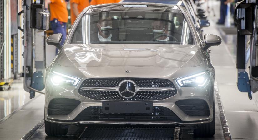 Minden vezető piacon csökken a benzines és a dízeles autók eladása