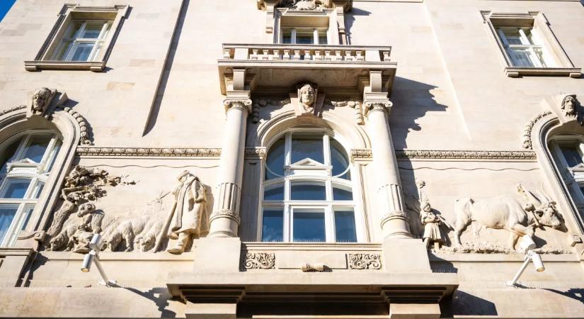 Döntött a jegybank: ez mindenkire hatással van