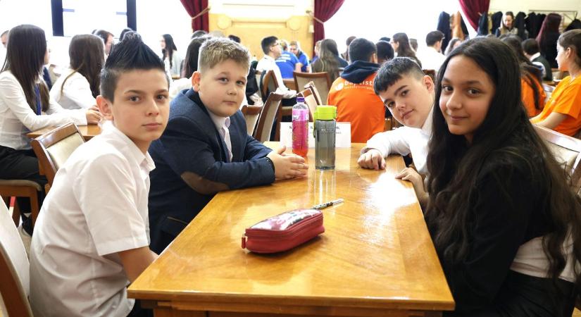 Értékes tudással érkeztek Nyíregyházára – és mindent tudnak az értékekről (fotók, videó)