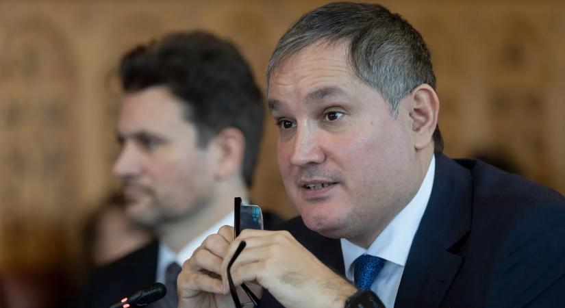 Itt a Raiffeisen Bank válasza Nagy Mártonnak