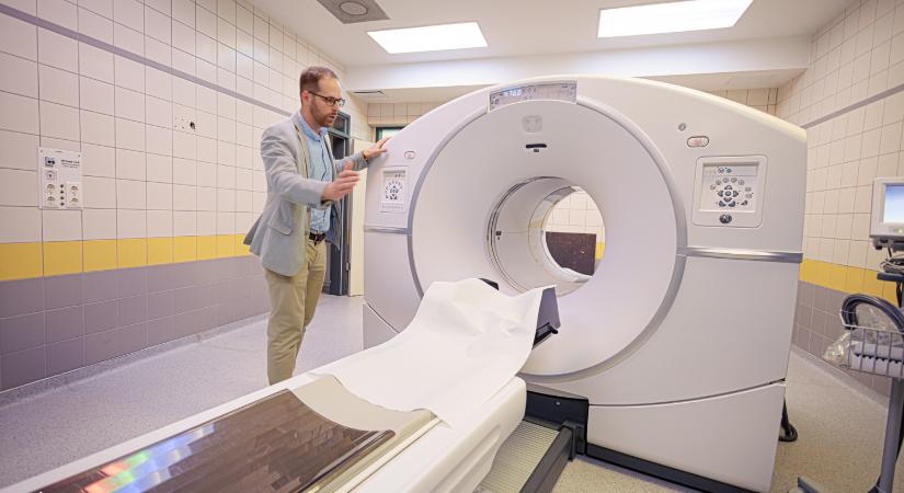 Új PET/CT eszközt adtak át a PTE Klinikai Központban