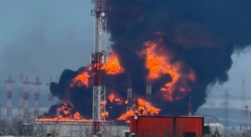 Ukrajna bekeményit: kedden is megbombázták a Barátság vezeték betáplálási pontját