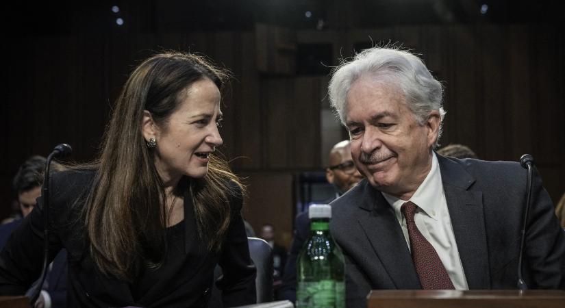 A CIA-főnök arra figyelmeztette az amerikai chipgyártó cégek vezetőit, hogy Kína 2027-ben megtámadhatja Tajvant