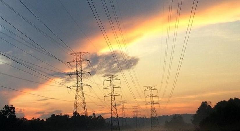 8 órás áramszünetre kell készülni Rákócziújfalun