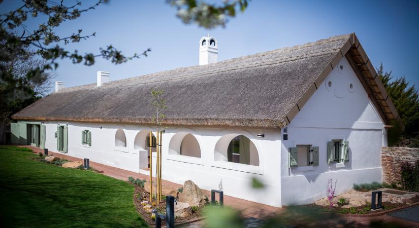 Egy ház második élete, avagy a kővágóörsi Kisbíró-ház megújítása