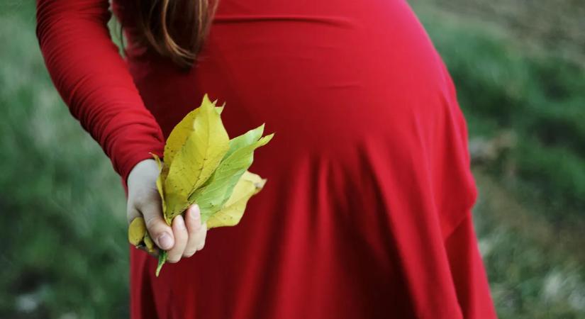 "Felhívtam a férjemet, hogy késésben vagyok egy autóbaleset miatt, aztán rájöttem, hogy az ő holtteste fekszik az úton"