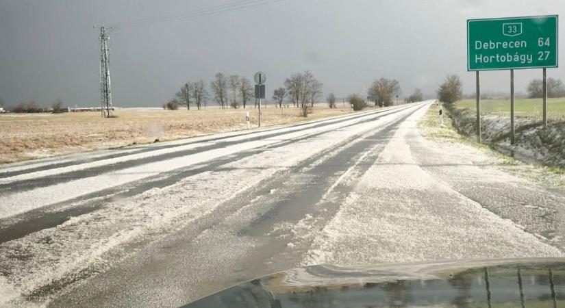 Jégesővel érkezett meg a zivatar Hajdú-Biharba – fotóval, videóval