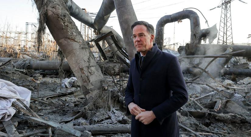 Még több lőszert küldene Ukrajnának - A NATO főtitkára továbbra is támogatja a háborút