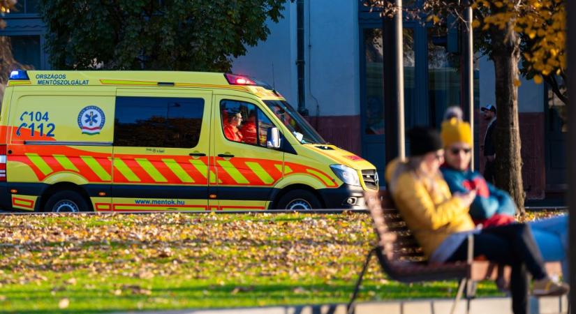 Tavaly leomlott a balatonlellei mentőállomás fala, most írták ki a közbeszerzést – de csak a tervezésre