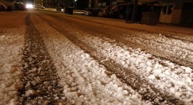 Jégesőt, hódarát zúdított Miskolcra az esti vihar