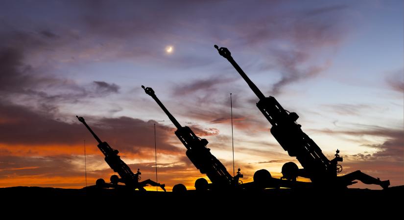 Brit vezérkari főnök: elkerülhetetlen az összeütközés a Nyugat és Oroszország között