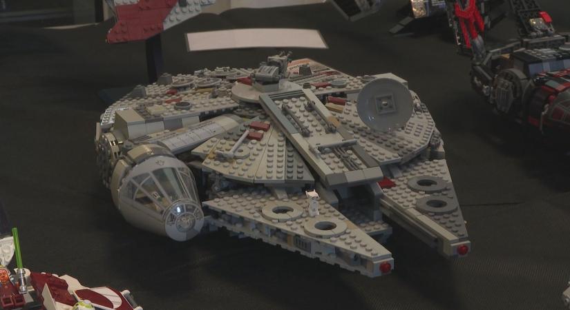 Nagy siker volt a legokiállítás Győrben