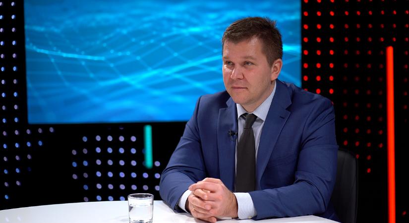 Négy év háború Ukrajnában: ki diktálhatja a béke feltételeit?