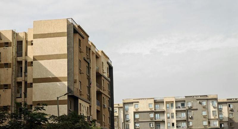 Pénzesőt zúdít a kormány a panelekre – Így kaphatnak sokan ingyen támogatást